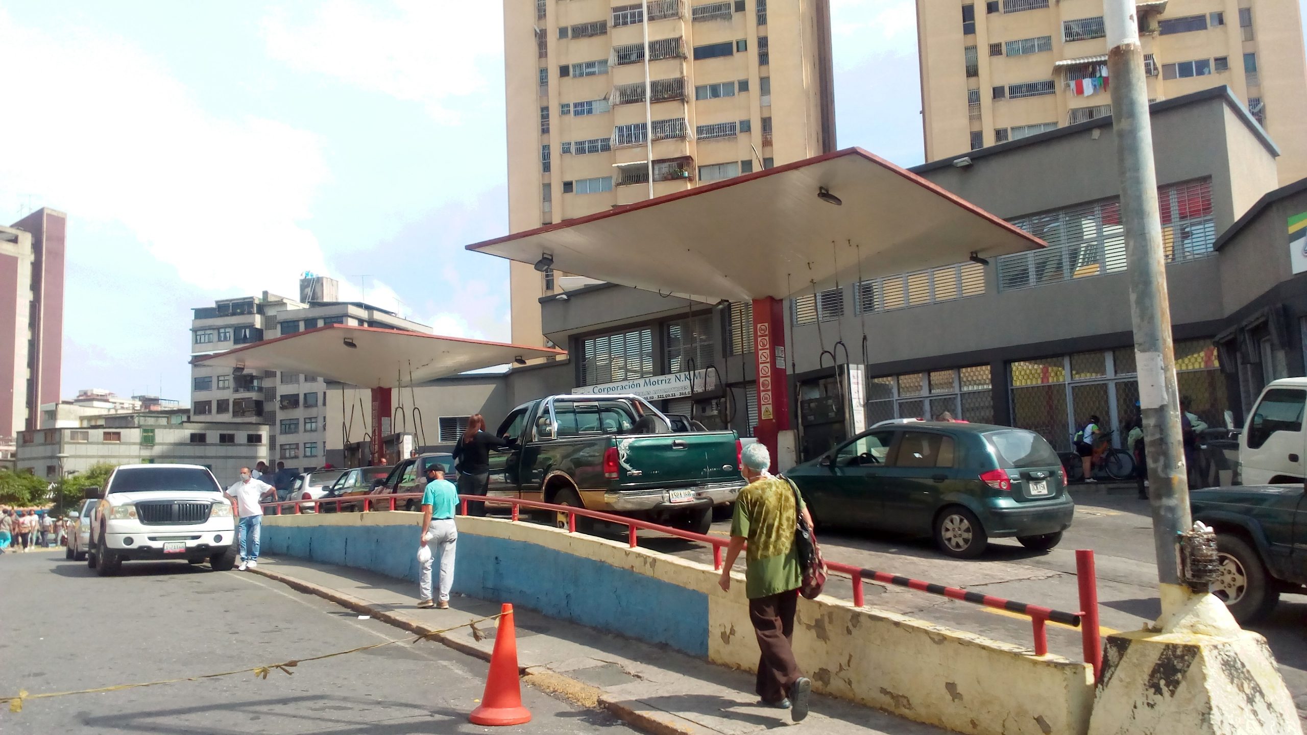 Alcaldía: Distribución  de gasolina se normalizó en 70%