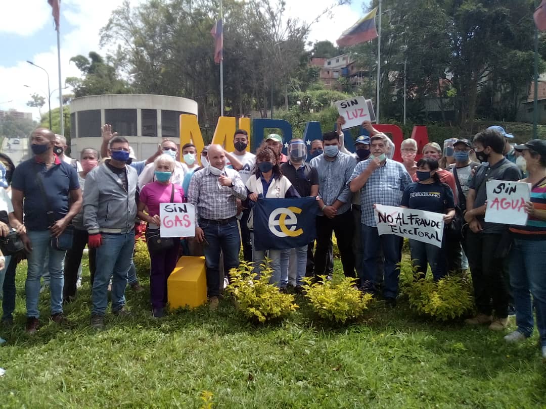 Opositores alzan sus voces contra las elecciones del 6-D