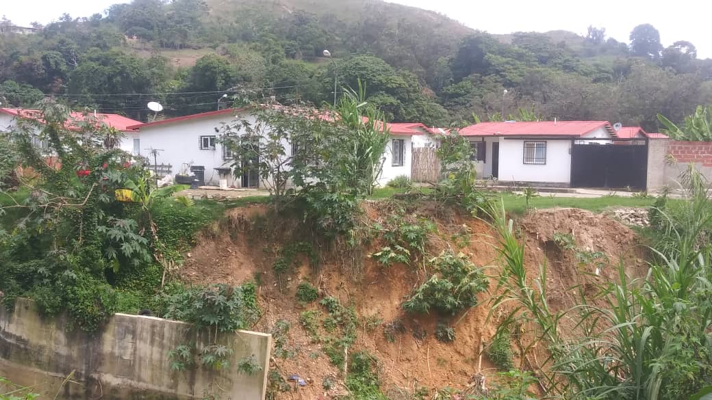 Petrocasas en condición de muy alto riesgo