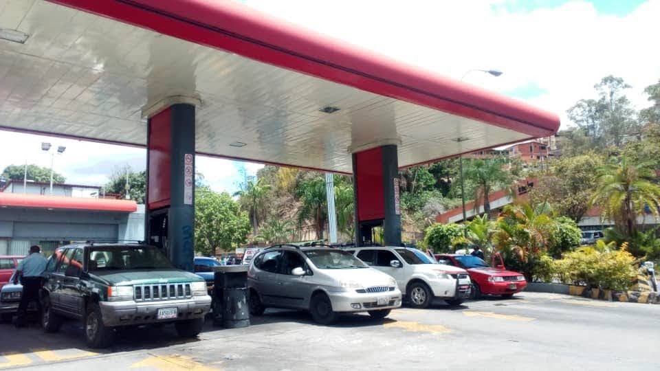 Venezuela tiene reservas de gasolina para 20 días