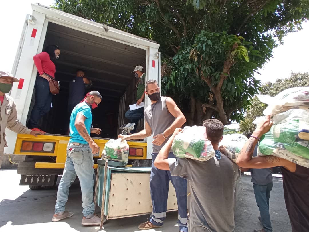 Distribuyen 18.765 combos  CLAP en 64 comunidades