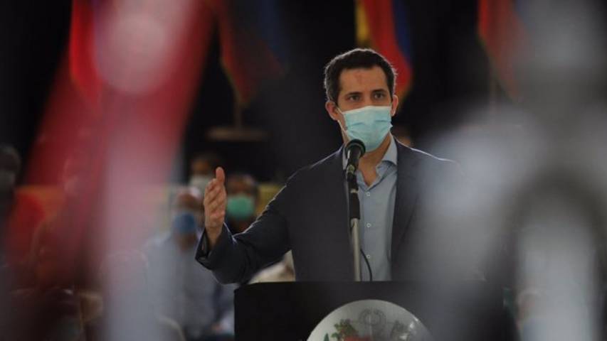Guaidó dice que gobierno busca «ganar tiempo» con nuevo diálogo