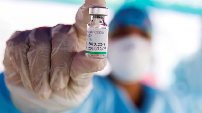 Egipto recibe 300.000 dosis de vacuna anticovid donadas por China