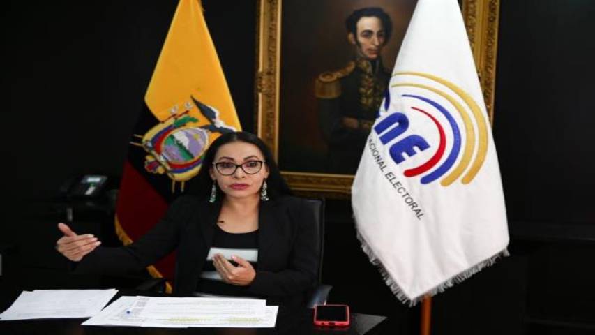 Arauz y Lasso pasan a segunda vuelta presidencial de Ecuador