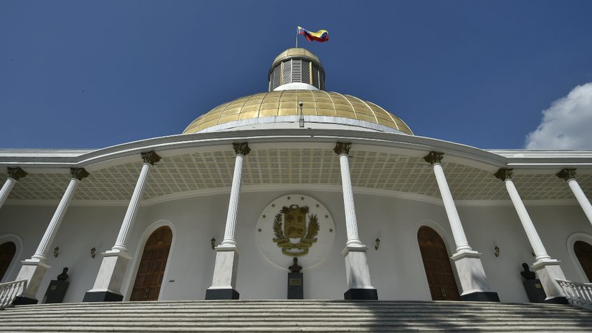 Comisión de Diálogo considera elección conjunta de gobernadores y alcaldes para este año