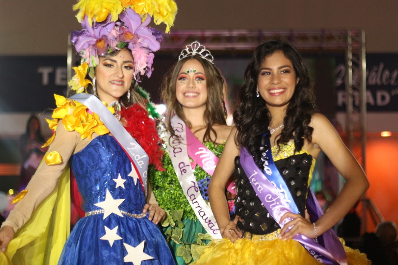 Marianyi Arocha reina del Carnaval Los Salias 2021