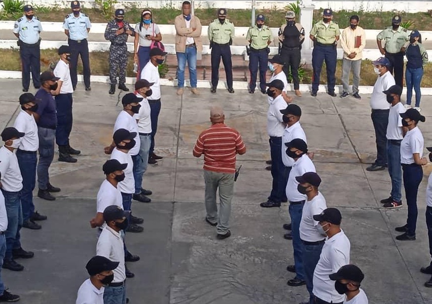 Con 23 aspirantes Poliguaicaipuro inicia Curso Especial