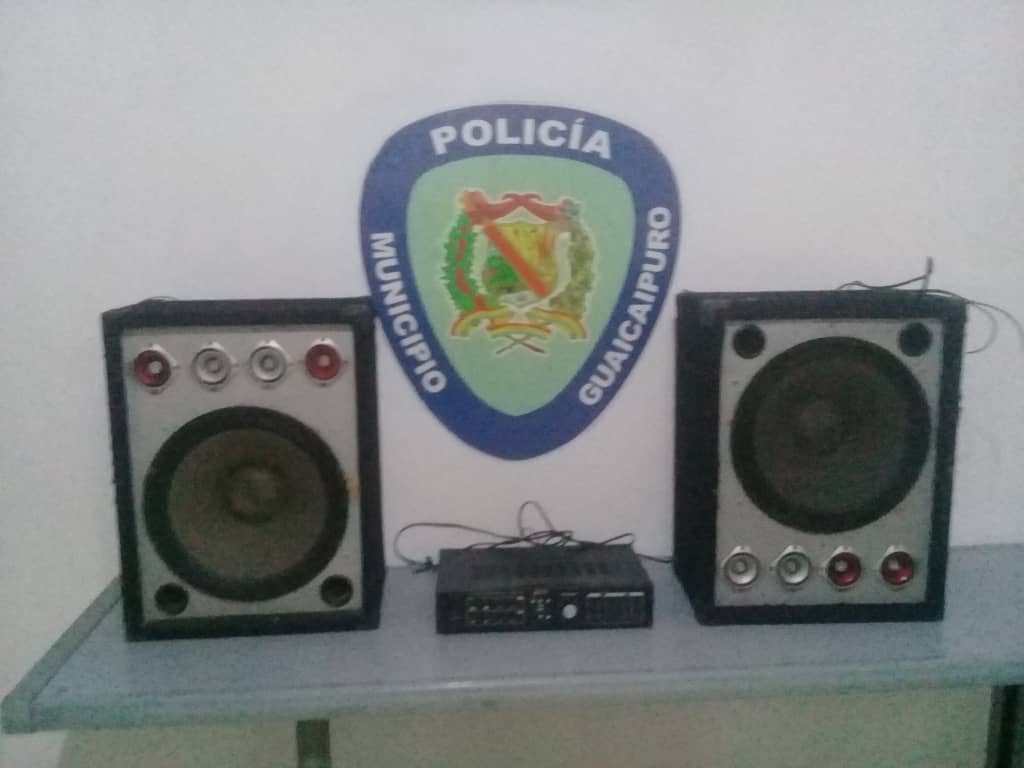 Poliguaicaipuro dicta charla de orientación a ciudadana por contaminación sónica
