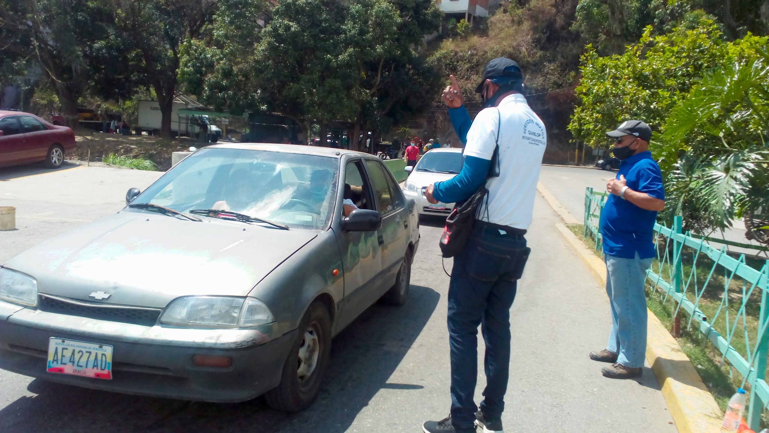 Aseguran que acabaron con los cobros ilegales en estacionamiento del Mercado