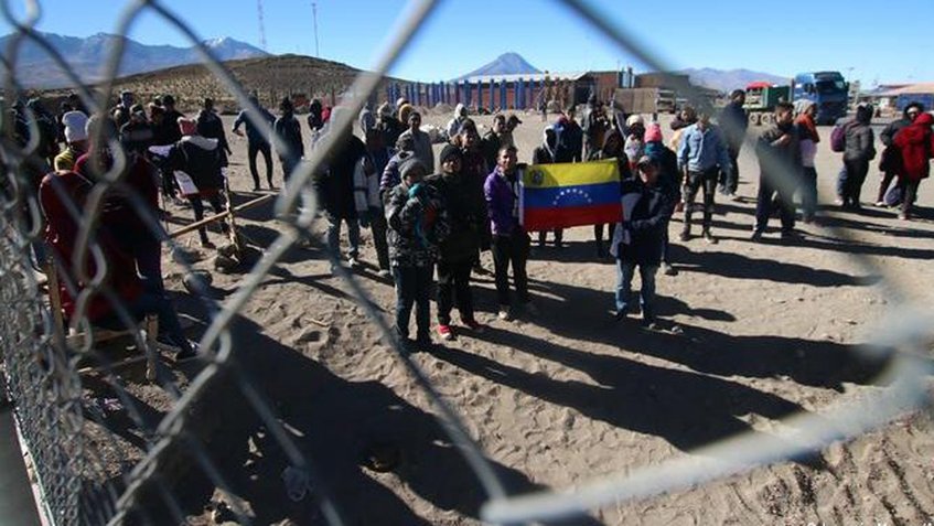 Chile planea expulsar a más de 1.000 migrantes venezolanos irregulares