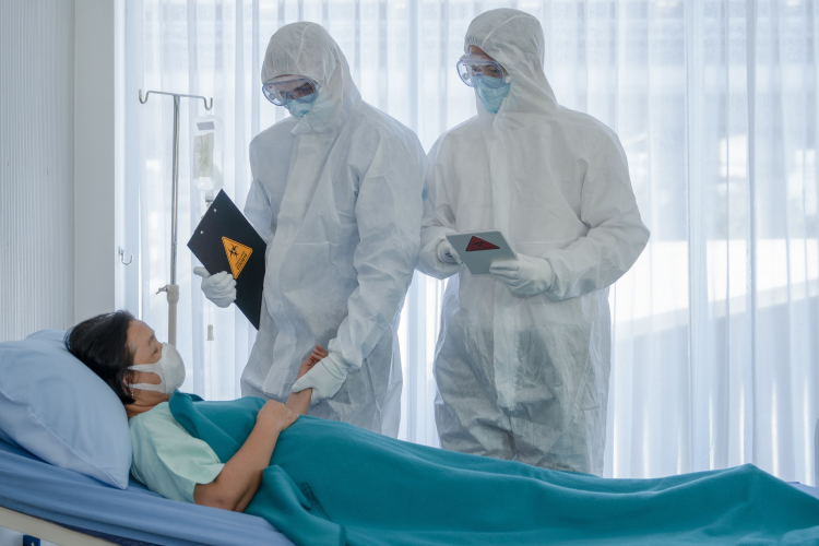 Recomiendan a pacientes con Covid no automedicarse