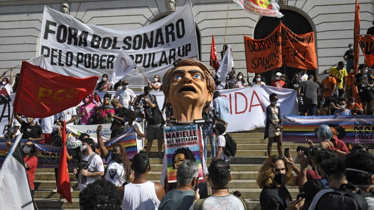 Brasil vuelve a las calles para exigir destitución de Bolsonaro