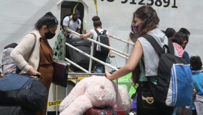 Trinidad y Tobado deportó a 650 venezolanos