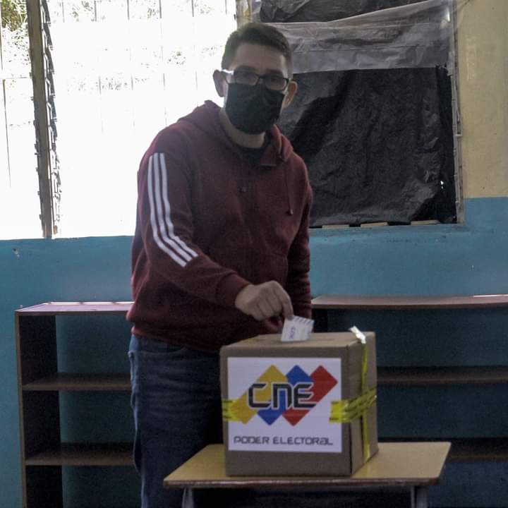 Fraija gana primarias del PSUV y es el candidato a la Alcaldía