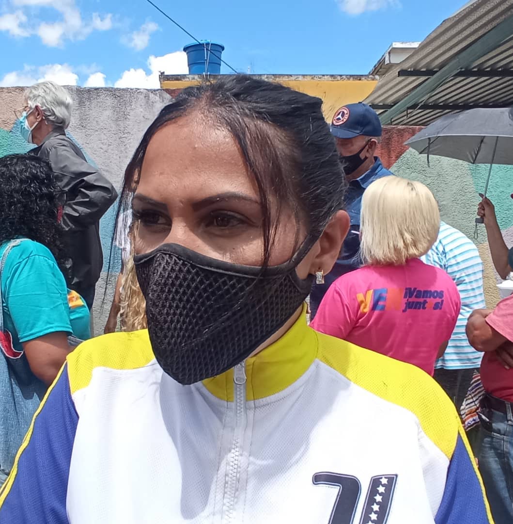 “Nos sumaremos a la decisión que tome el partido”