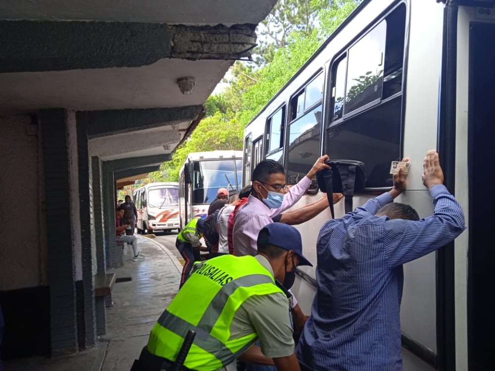 Activan punto de seguridad permanente en parada San Antonio – Caracas