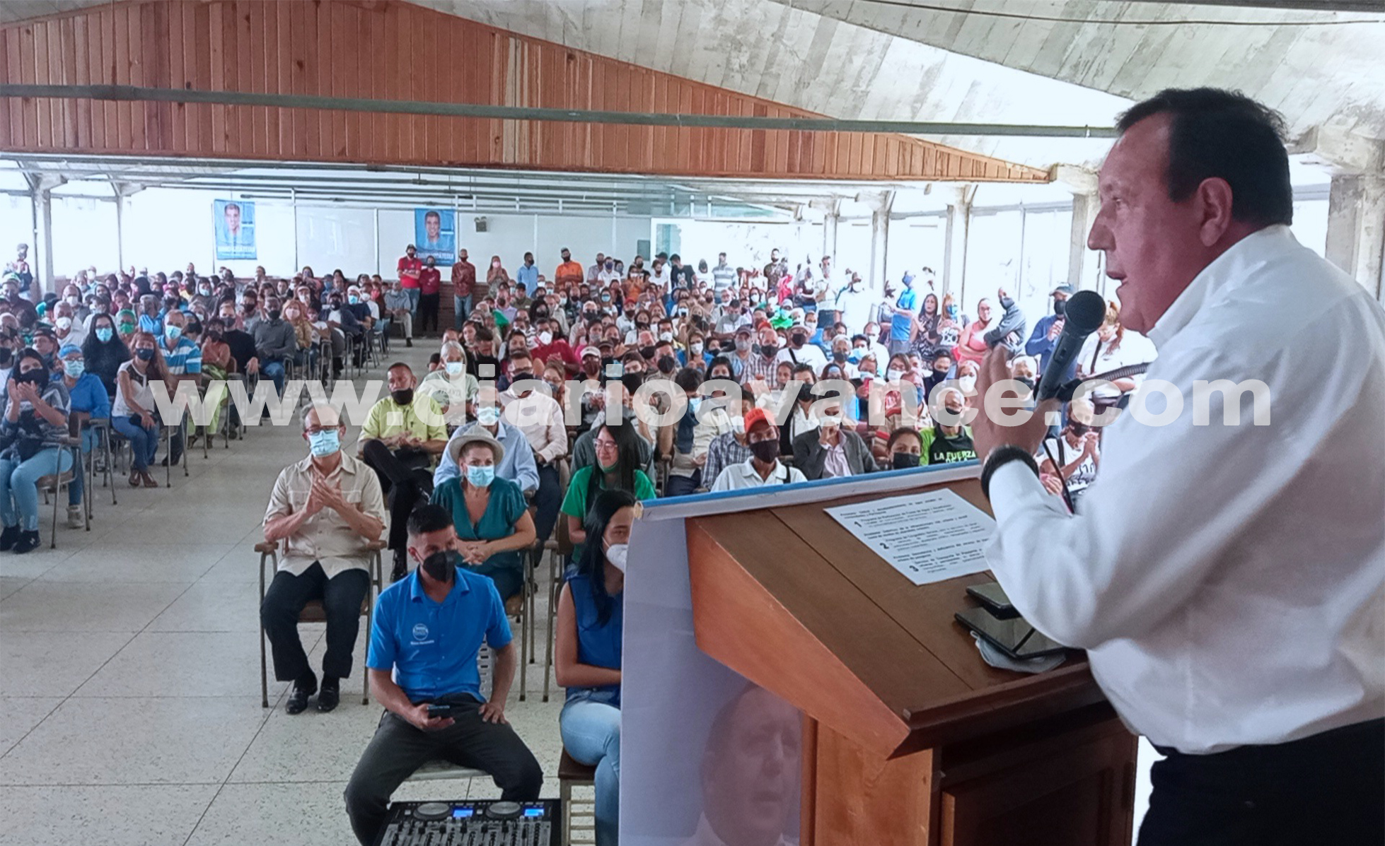 J.L Rodríguez promete tarifas de aseo razonables