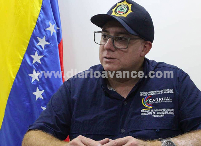 Alejandro López asume como alcalde encargado de Carrizal