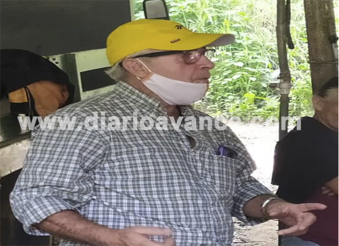 Martínez asegura que se mantiene firme en su candidatura