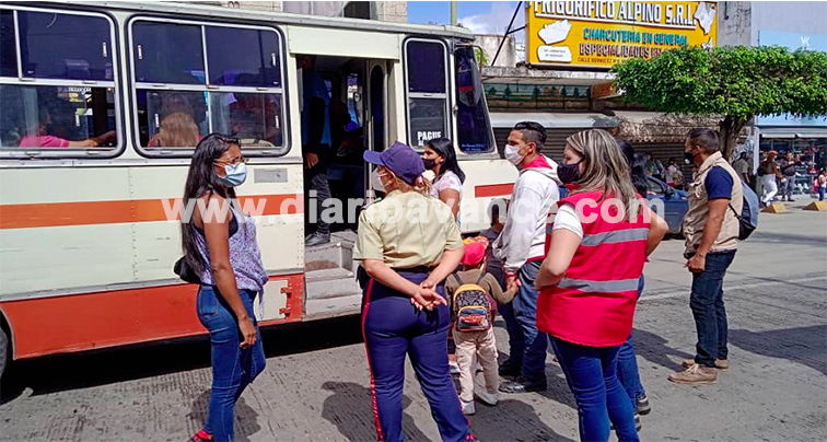 Redoblan medidas de bioseguridad en autobuses