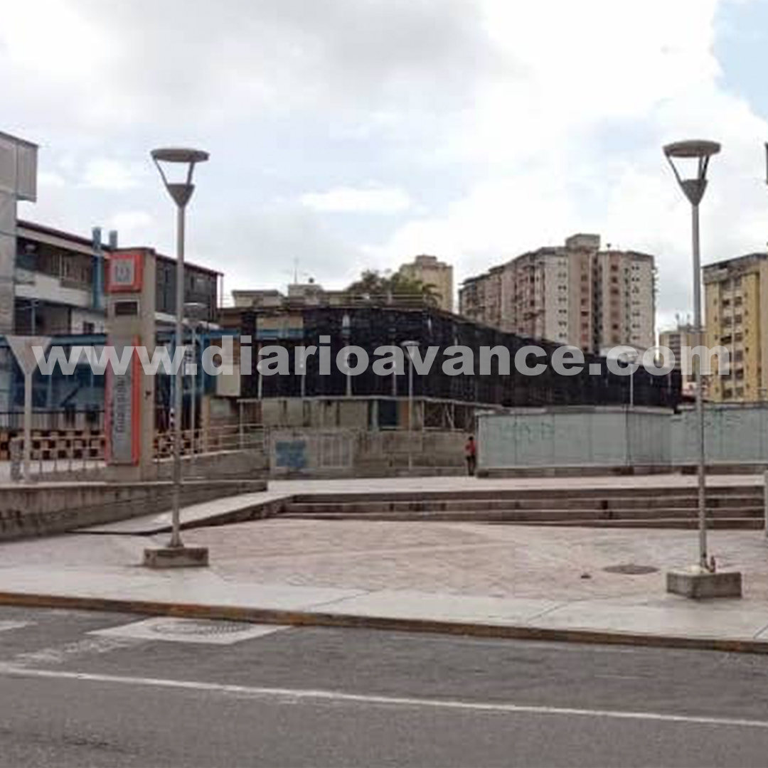 Dos atracadores andan al acecho en plazoleta del Metro