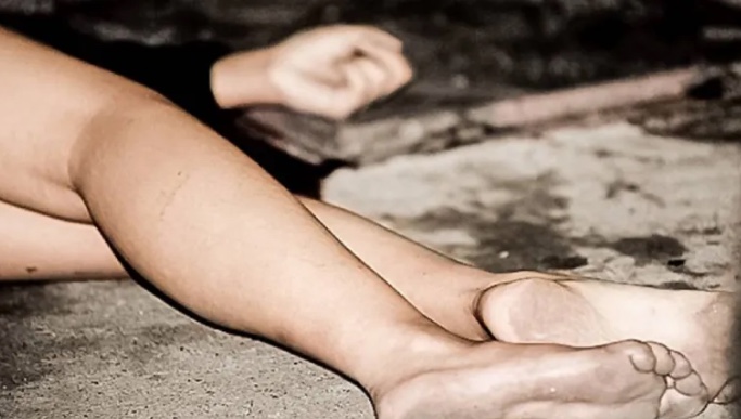 A juicio dos sujetos por femicidio