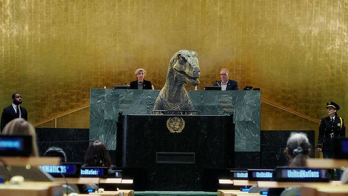 Dinosaurio cuestiona en la ONU llama a reflexionar sobre el cambio climático