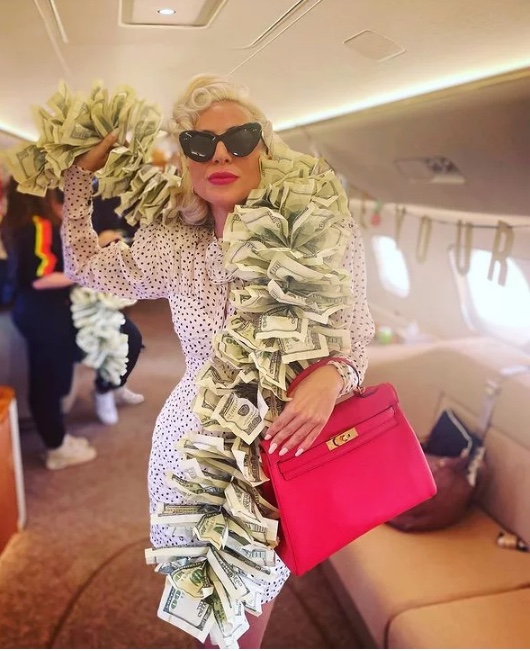 Lady Gaga súper millonaria