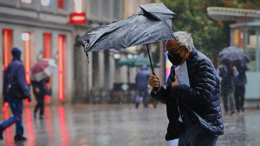 Cinco muertos y 19 heridos por lluvia y ráfagas viento en Turquía