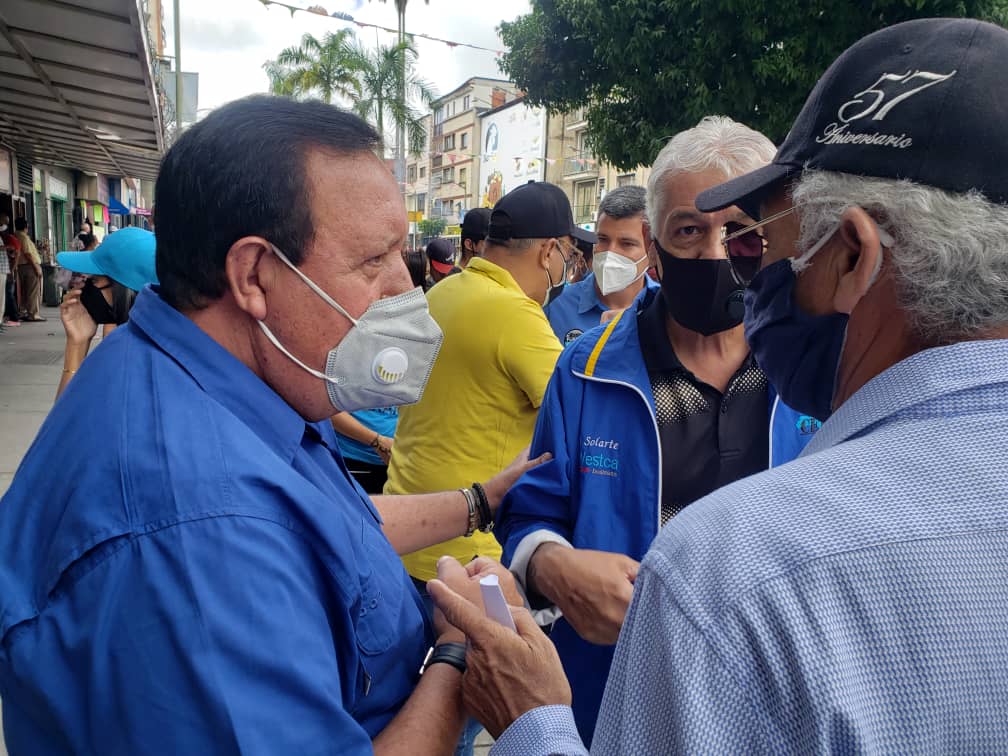 JL Rodríguez promete rehabilitar los ambulatorios