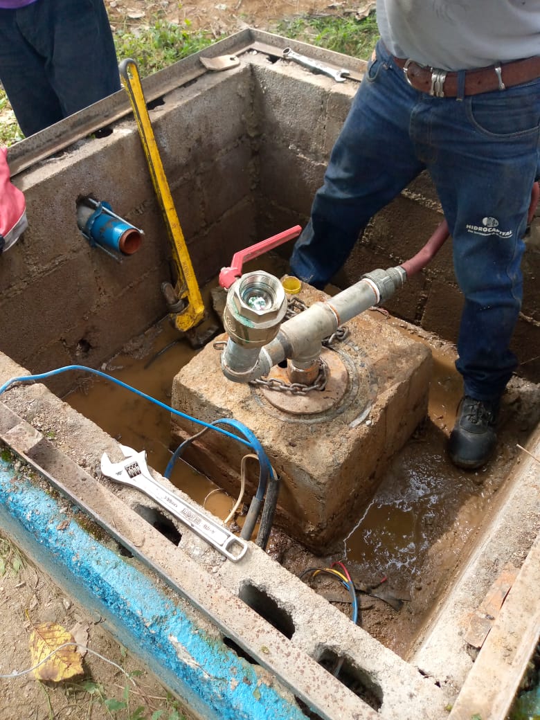 Realizan trabajos de mantenimiento del pozo de agua “Las Canales” del Eje Sur