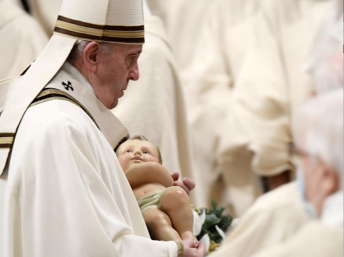 Papa cancela visita de nochevieja al pesebre por temor al coronavirus