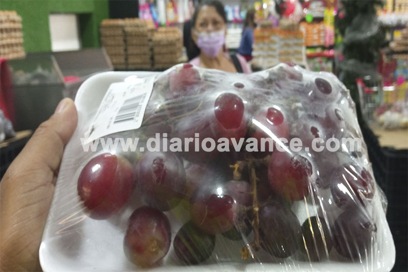 El kilo de uvas se consigue a partir de Bs. 30,00