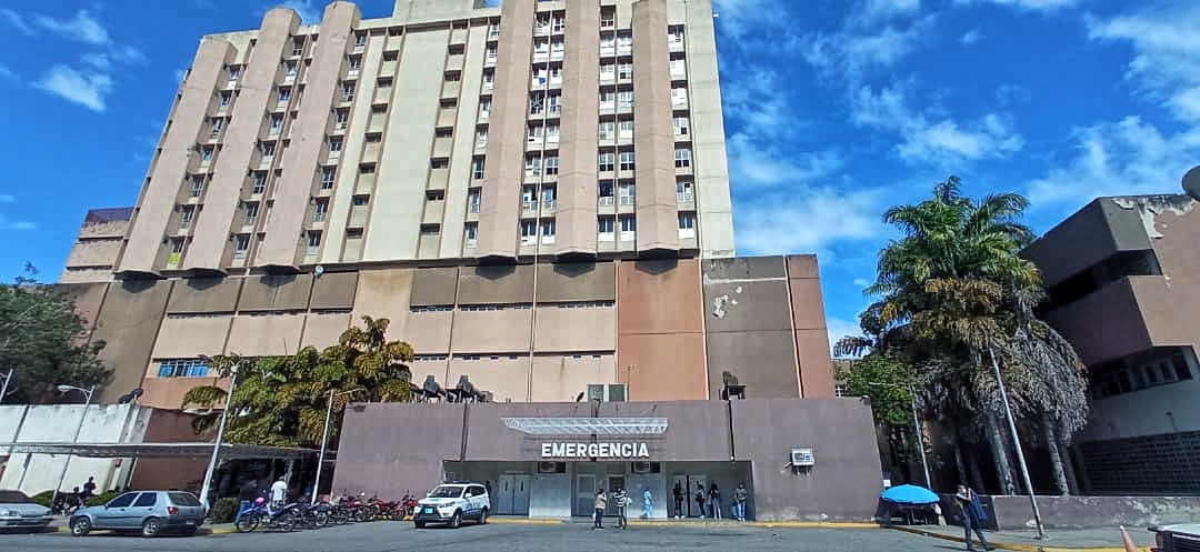 Pacientes denuncian retrasos en la atención en el HVS
