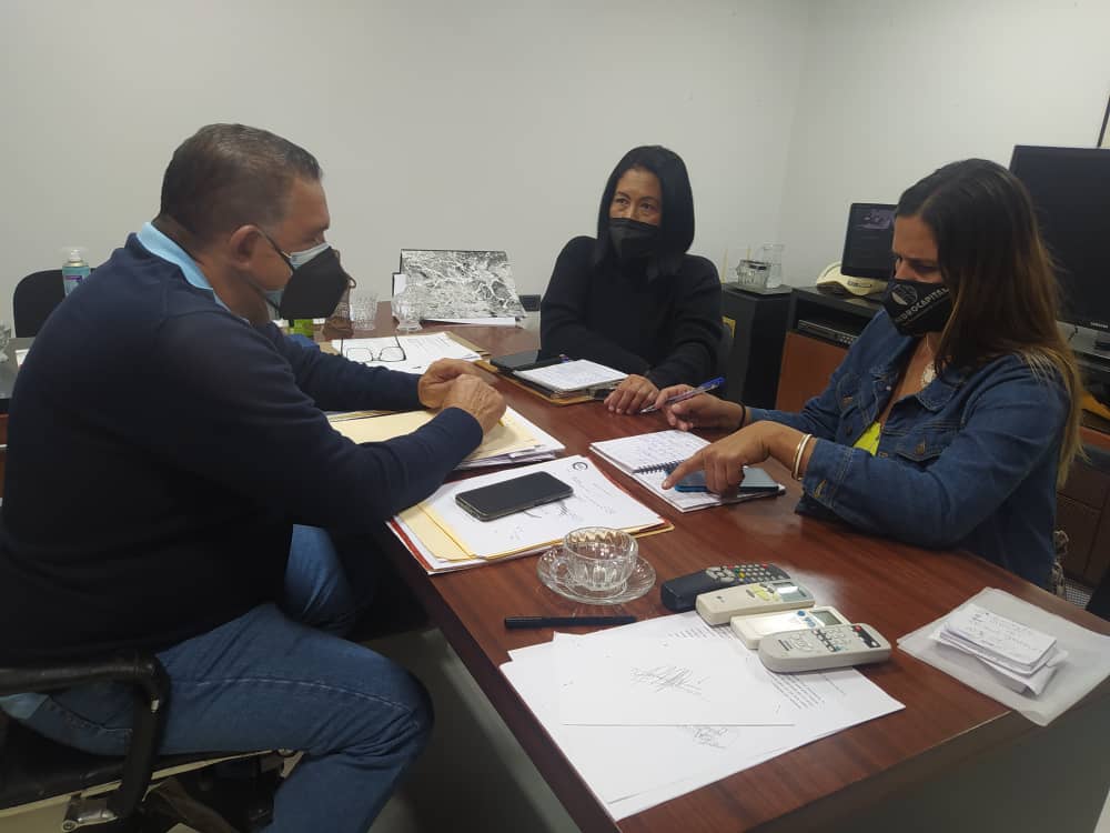 Sin servicio de agua potable por 72 horas en Altos Mirandinos