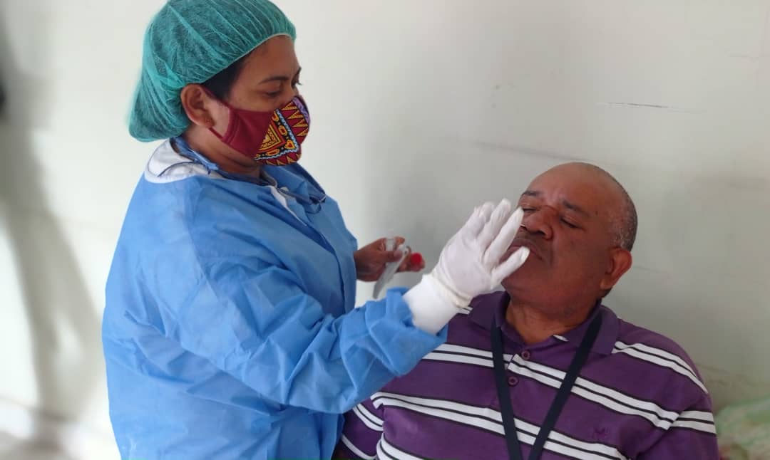 60 trabajadores del Concejo de Carrizal se realizan pruebas anticovid