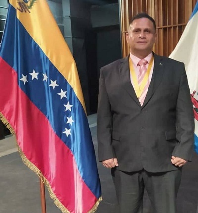Un expolimiranda asume dirección de Poliguaicaipuro