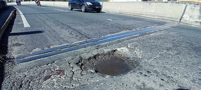 Mega hueco es un “peligro” en elevado Bicentenario