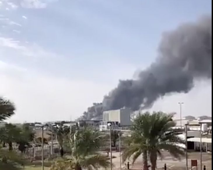 Al menos tres muertos por explosión en Abu Dabi