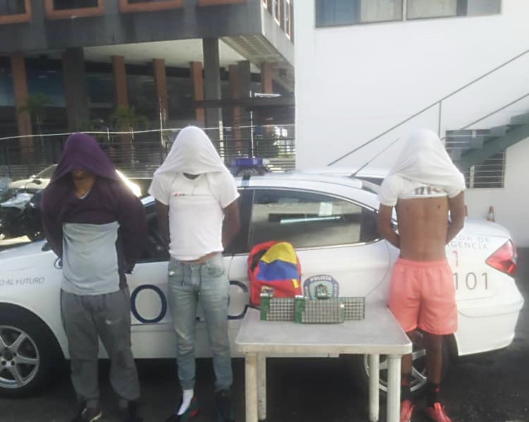 Presos tres hombres por hurtar tres tarjetas para Bitcoin