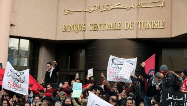 Cientos de manifestantes se movilizan en Túnez contra el Gobierno