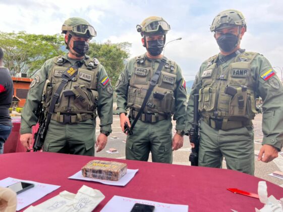 FANB incauta 181 kilos de cocaína provenientes de Colombia