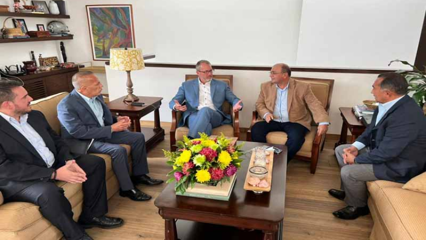 Gobernadores de la oposición venezolana se reunieron con James Story en Colombia