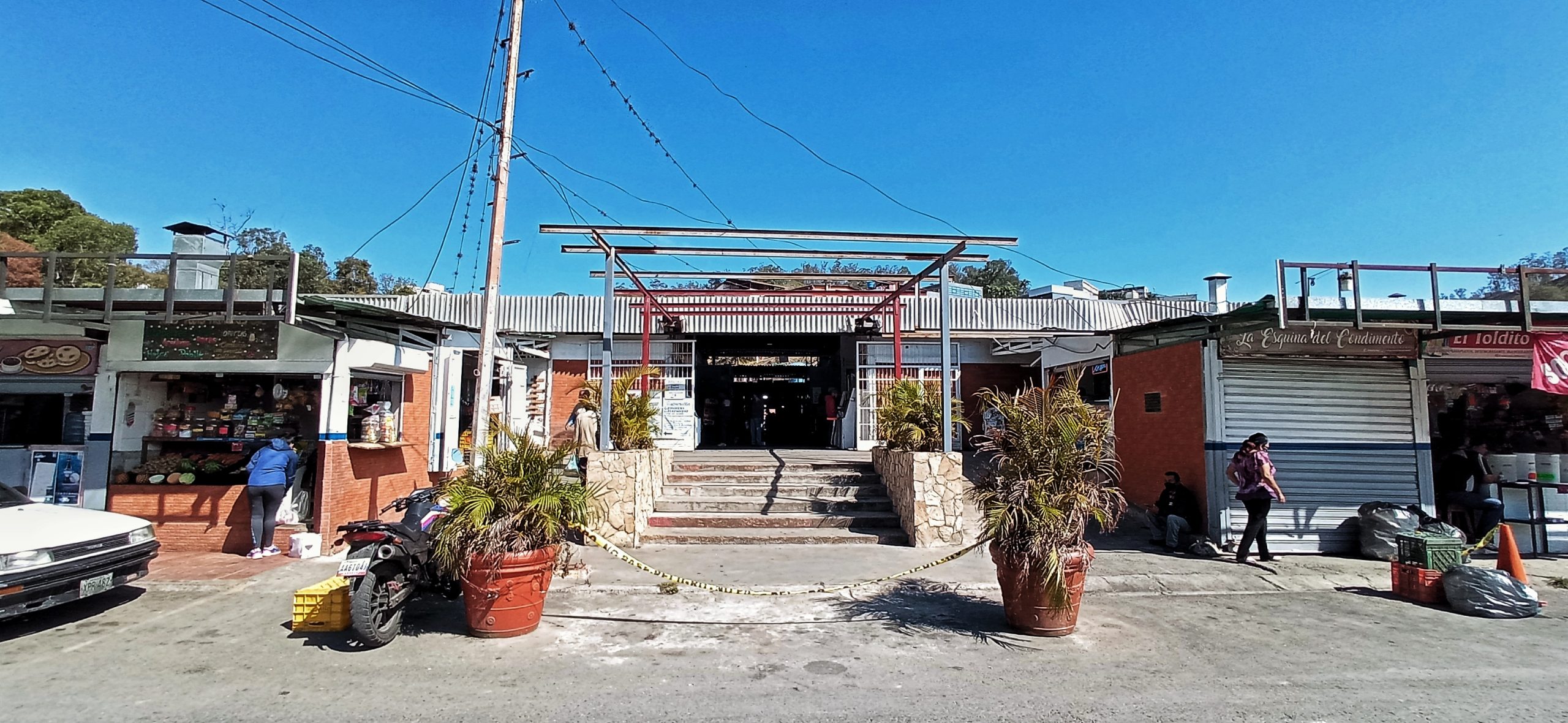 Tres meses de ventas flojas en el Mercado Municipal