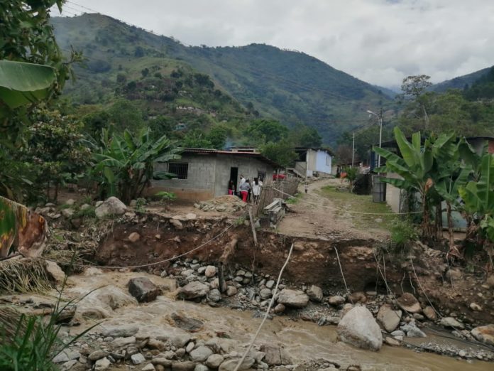 Alerta máxima en Mérida por fuertes lluvias