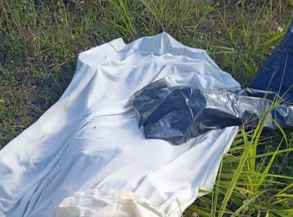 Hallan cuerpo decapitado de oficial de la PNB
