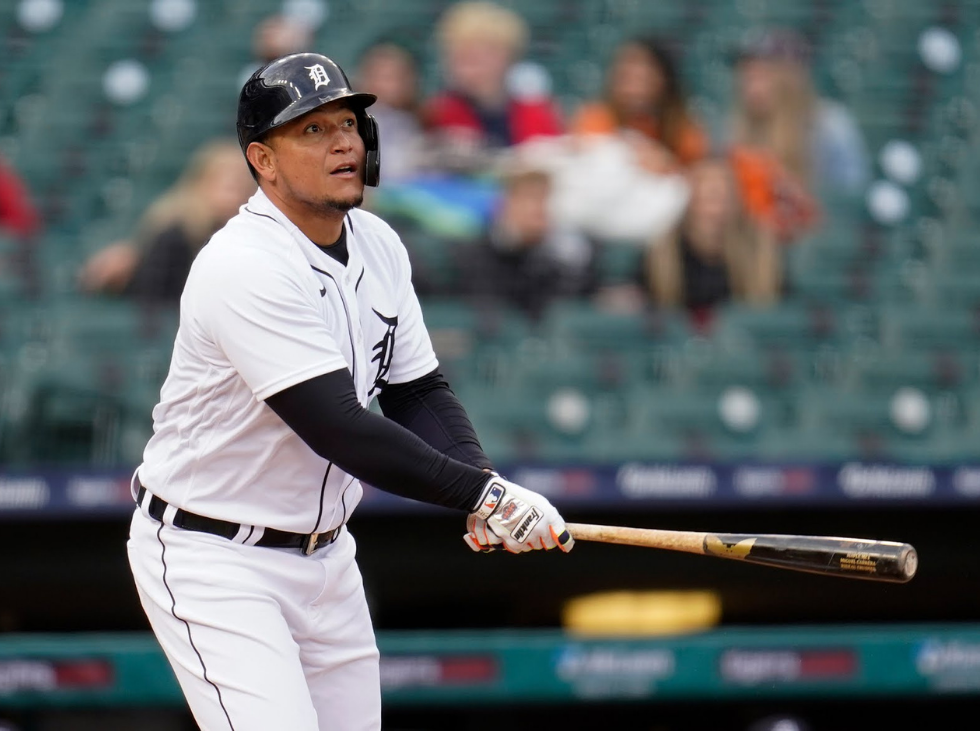 Miguel Cabrera da su hit 3,000