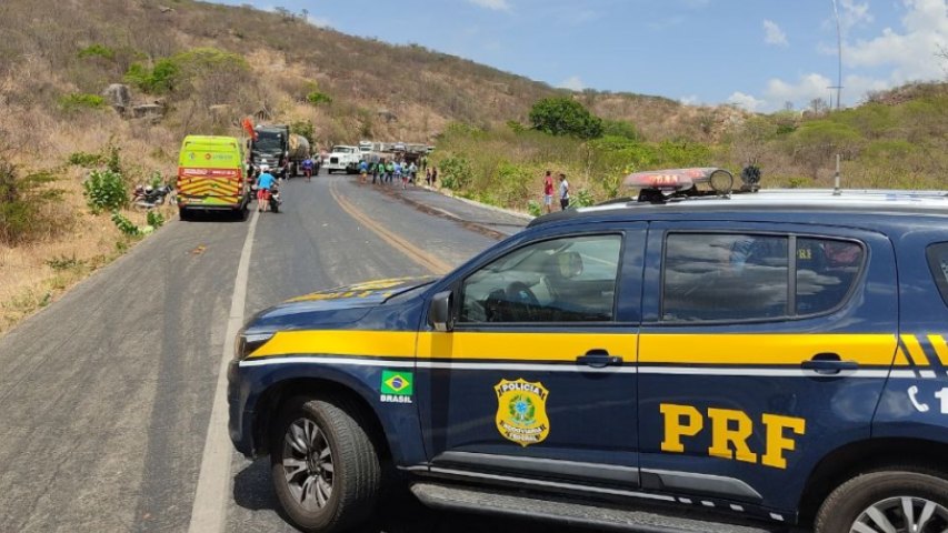 7 muertos y 8 heridos en accidente vial en Brasil