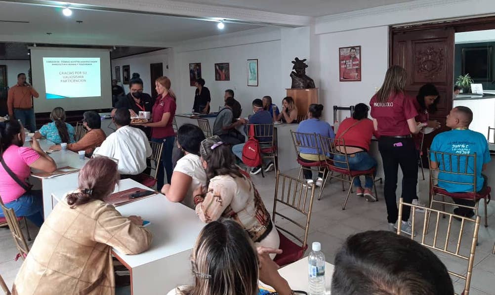 Discuten ordenanza sobre creación de Oficina de Tierras