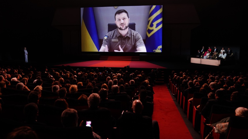 Zelenski en gala inaugural de Cannes pide que “el cine no calle”